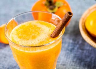 Коктейль молочный с бананом и хурмой